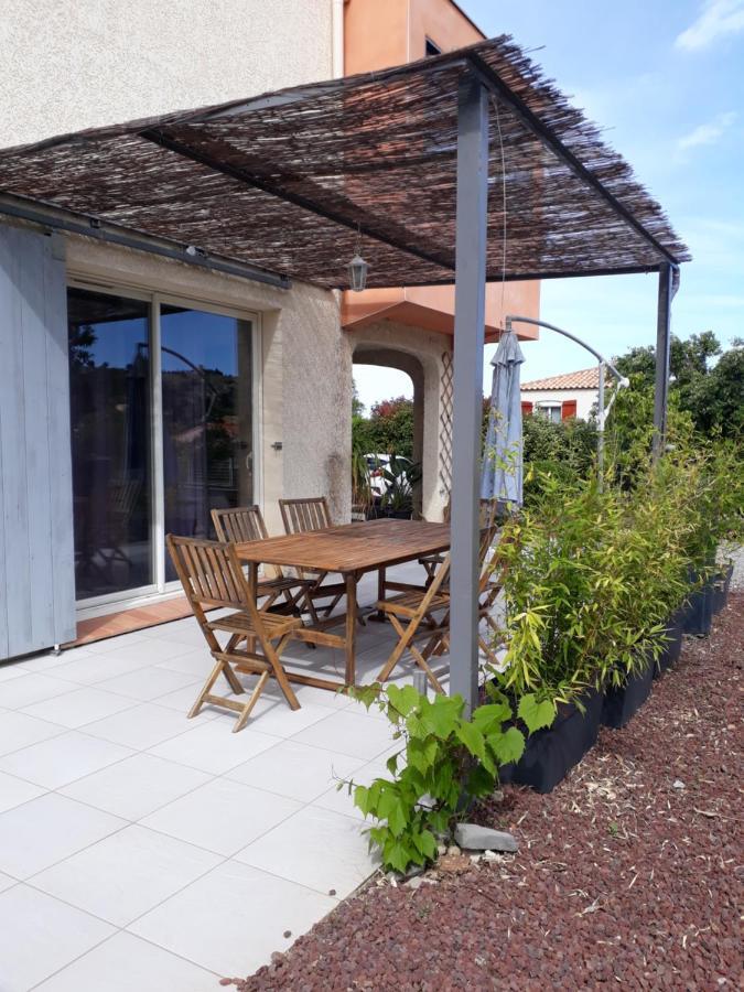 Domaine De La Clotte Acomodação com café da manhã Roquefort-des-Corbières Exterior foto